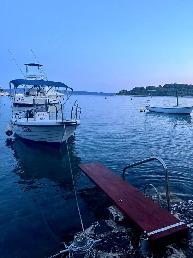 Beach House Blue Lagoon Okrug Gornji Esterno foto