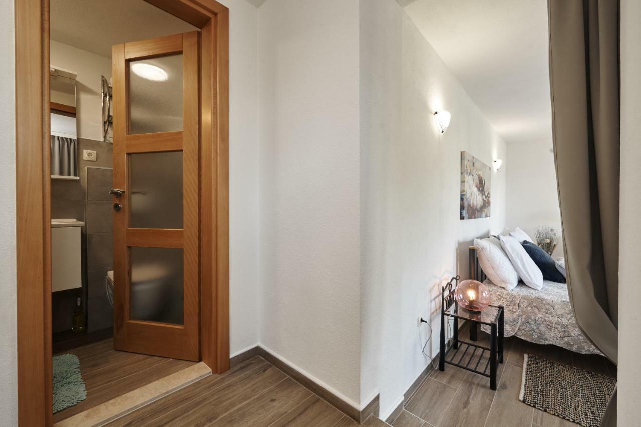 Beach House Blue Lagoon Okrug Gornji Esterno foto